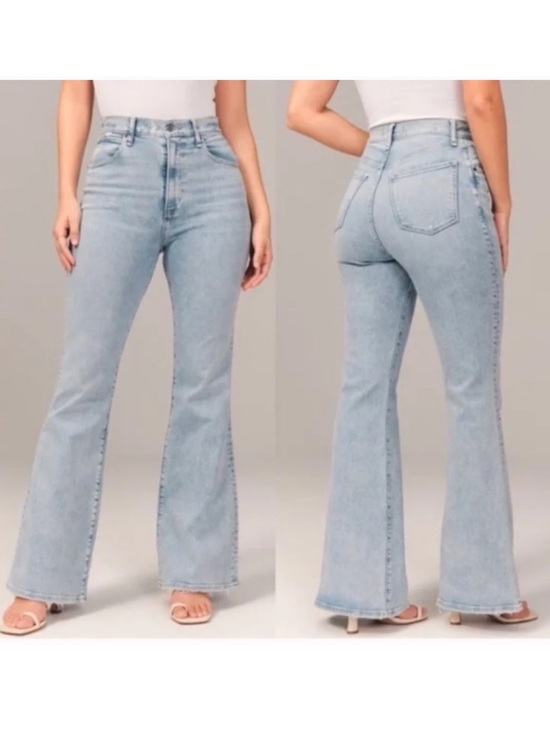 Abercrombie & Fitch Denim - Abercrombie The Flare Ultra High Rise Jeans